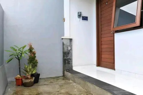 G'Nusa Kost