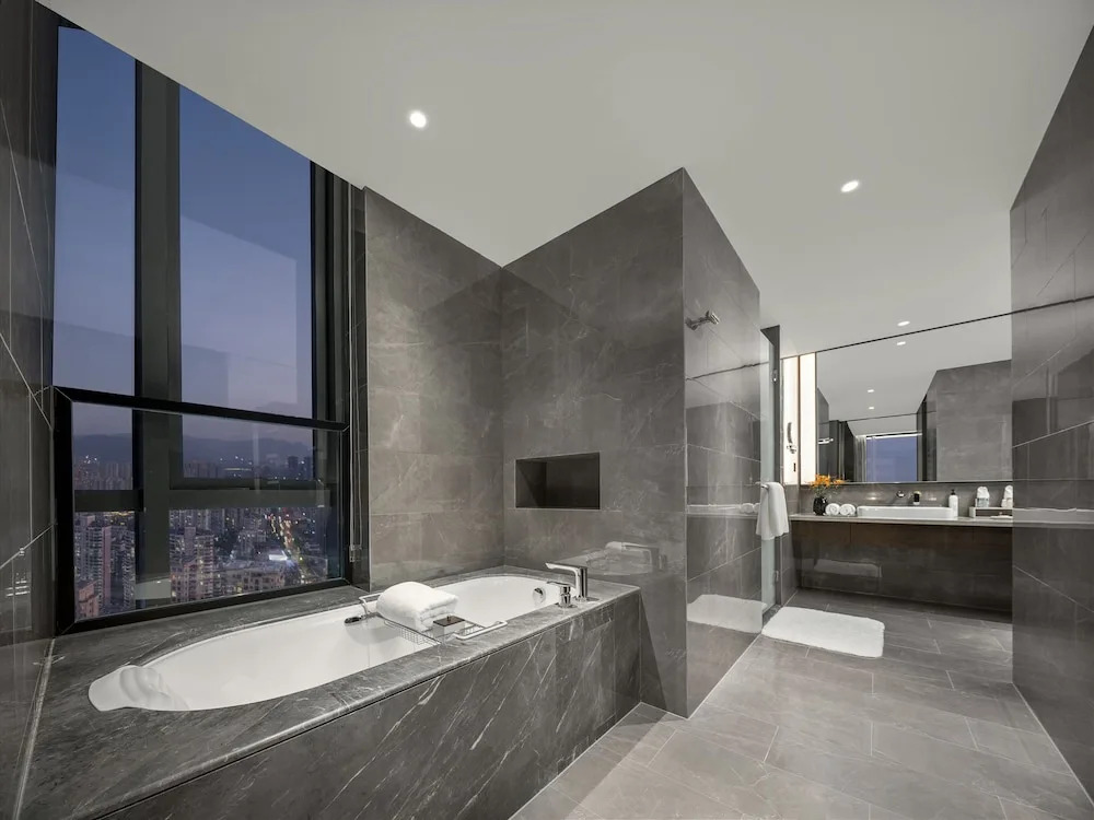 Grand New Century Hotel, Wenzhou, A Tribute Portfolio Hotel