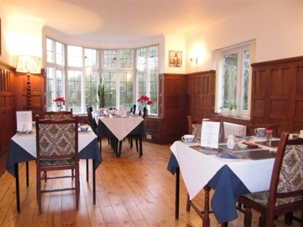 Little Forest Lodge