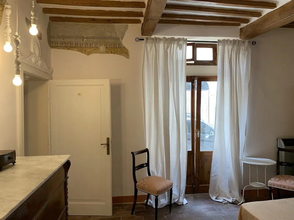 Casa Cerboneschi B&B in a medieval village with Panoramic Tuscan Hills