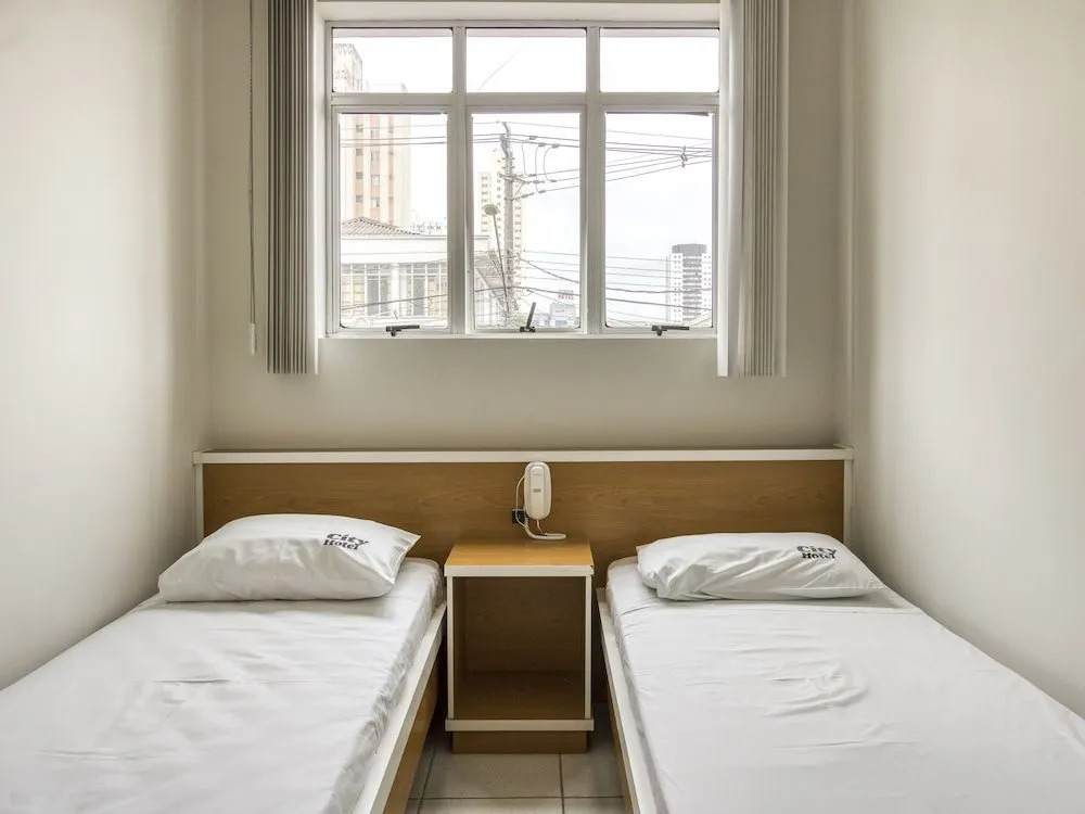 OYO City Hotel, Curitiba