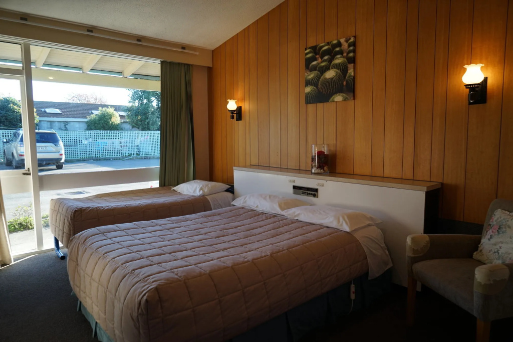 Tui Lodge Motel