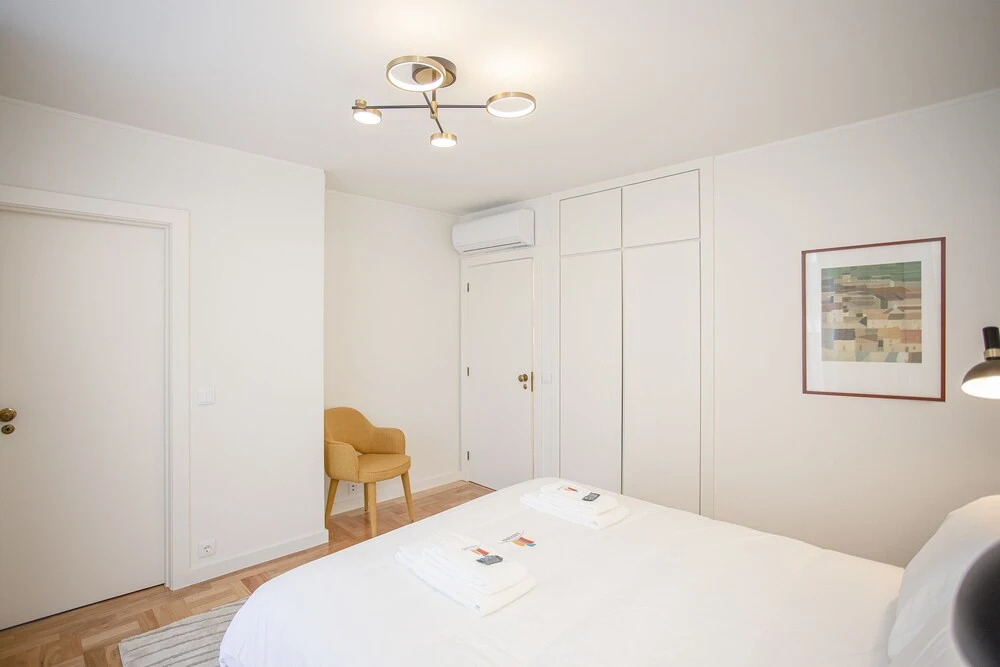 Liiiving in Porto - Design Bright House