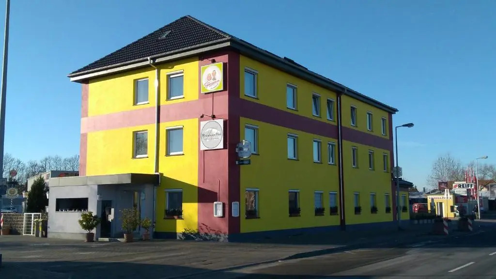 Rheinauer Hof - bed & breakfast