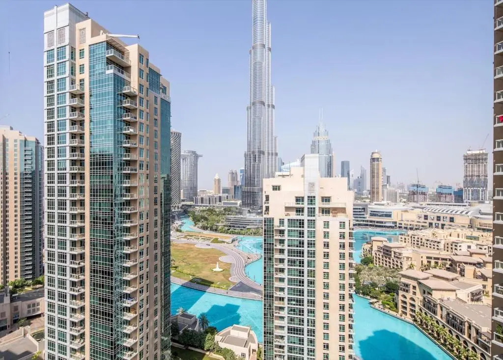Frank Porter - The Residences