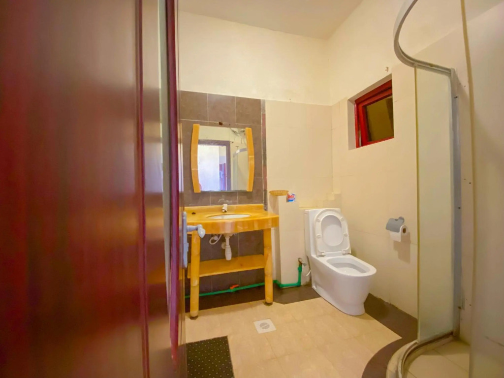 Mtwapa 1-bedroom Standard Furnished Apartment with Dedicated Wi-Fi, DSTV & Parking along BeachRoad Mombasa