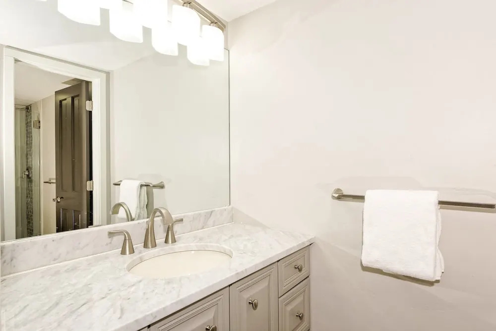 731 East Durant Avenue Condo Unit 22