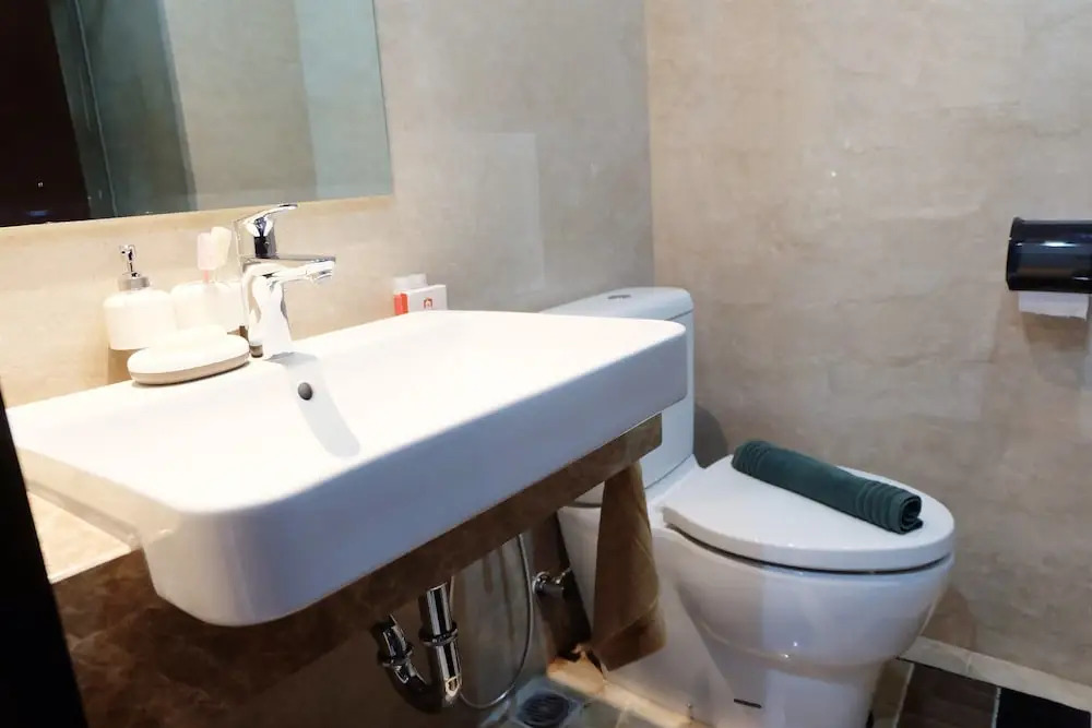 Strategic And Comfy Studio Menteng Park Apartment