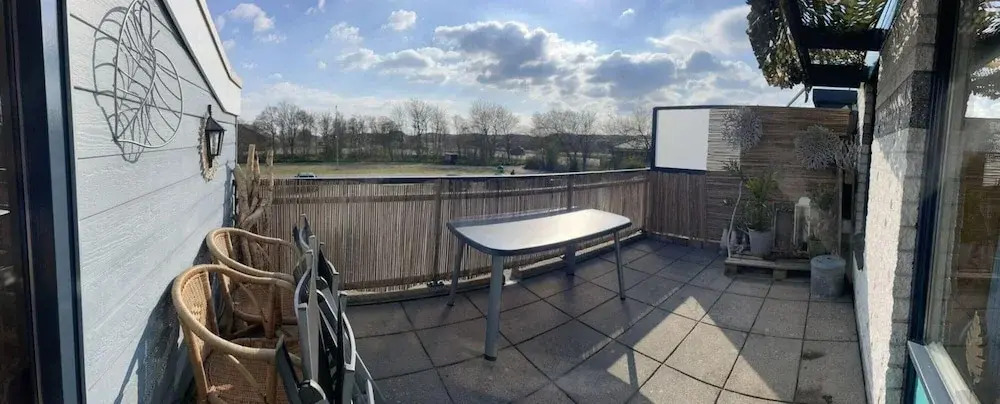 Spacious Apartment in Maartenszee Dune