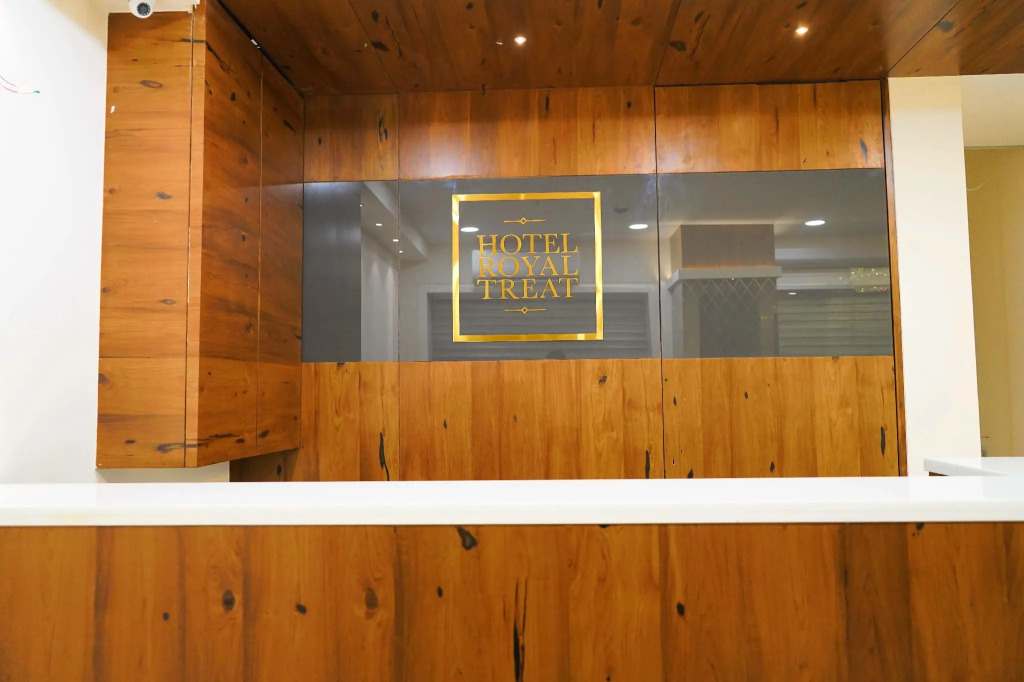 Hotel Royal Treat Surat