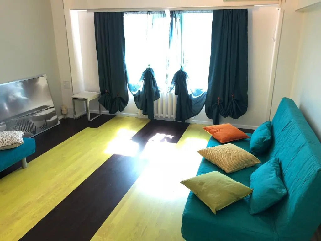 Green Apartment 6