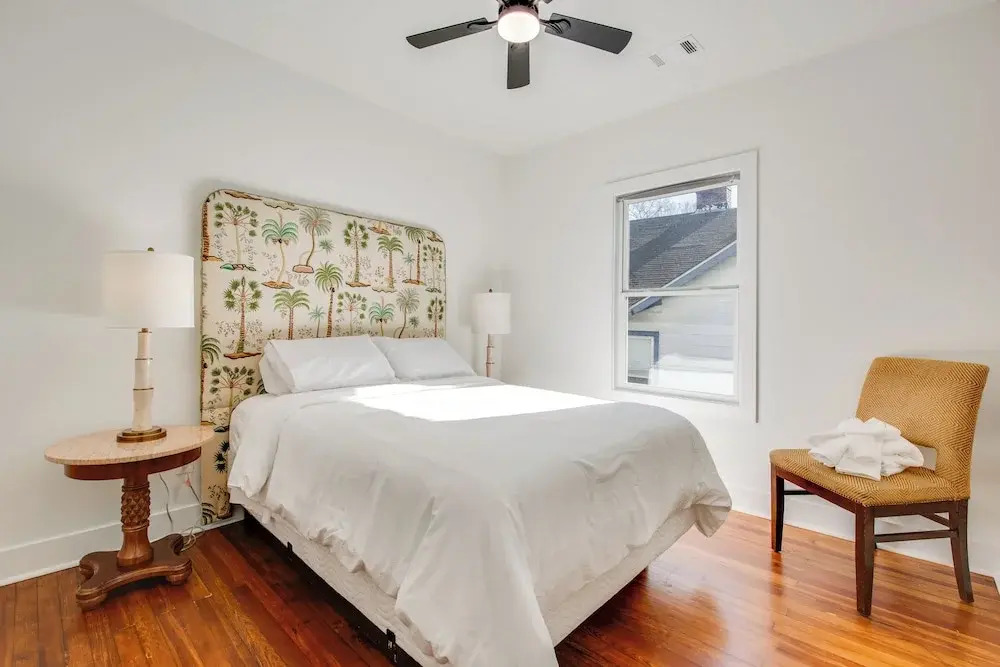 < 4 Mi to Mercedes-benz: Modern West End ATL Stay