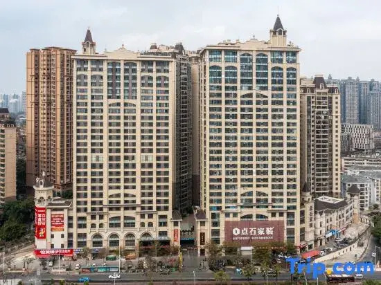 Yizhe International Hotel (Nanning Changgu Road Subway Station)