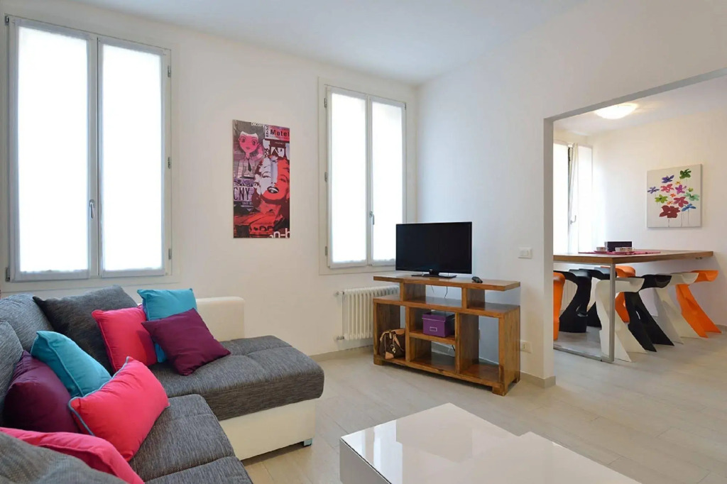 Rialto Deluxe Apartments