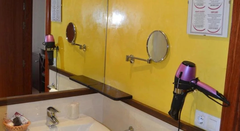 Hostal Al-Andalus