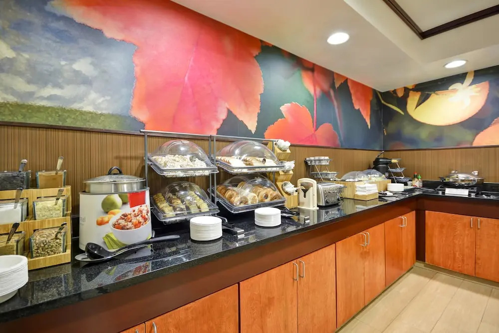 Fairfield Inn and Suites by Marriott Birmingham Fultondale / I-65