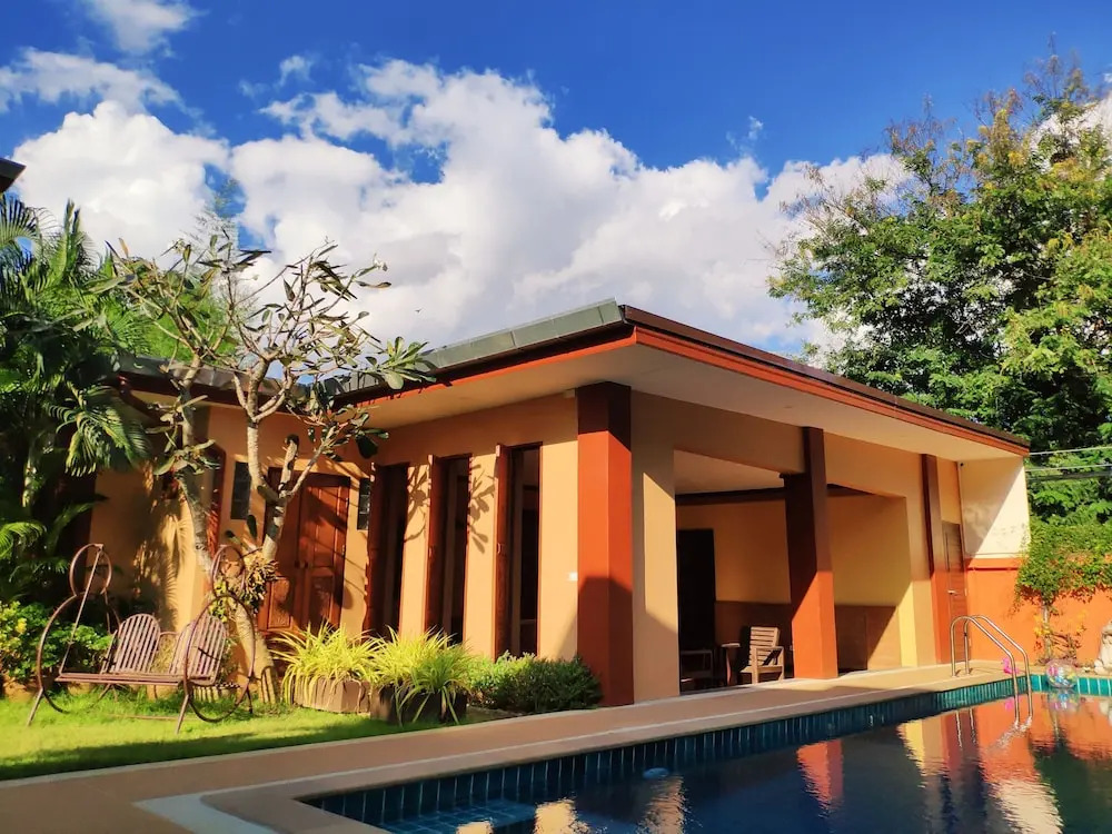 Momoka Luxury Villa