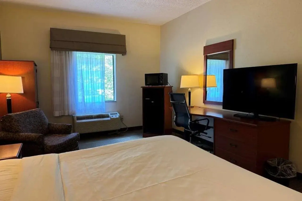 Sleep Inn & Suites Airport