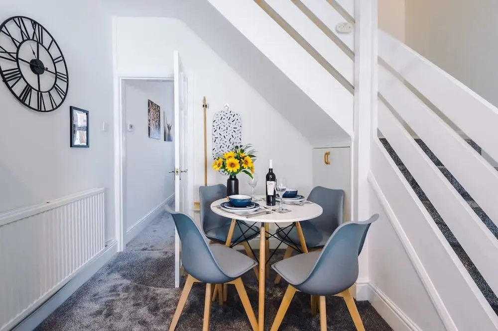 Fresh House Amazing Location Great for Couples
