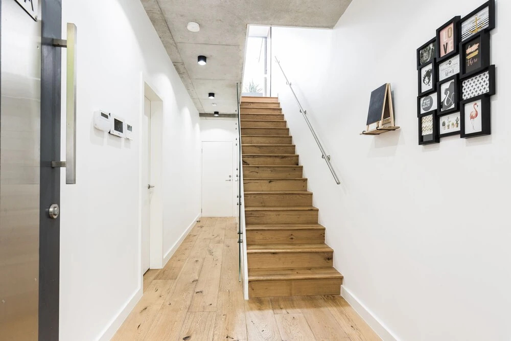 Sydney Townhouse with Parking and Deck