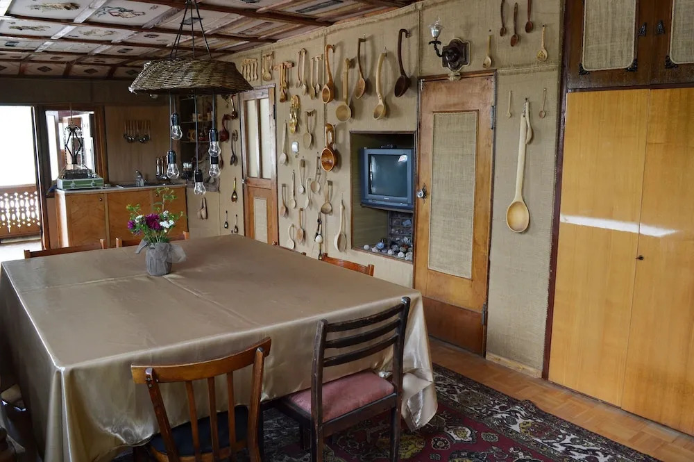 ARTSIV Guesthouse