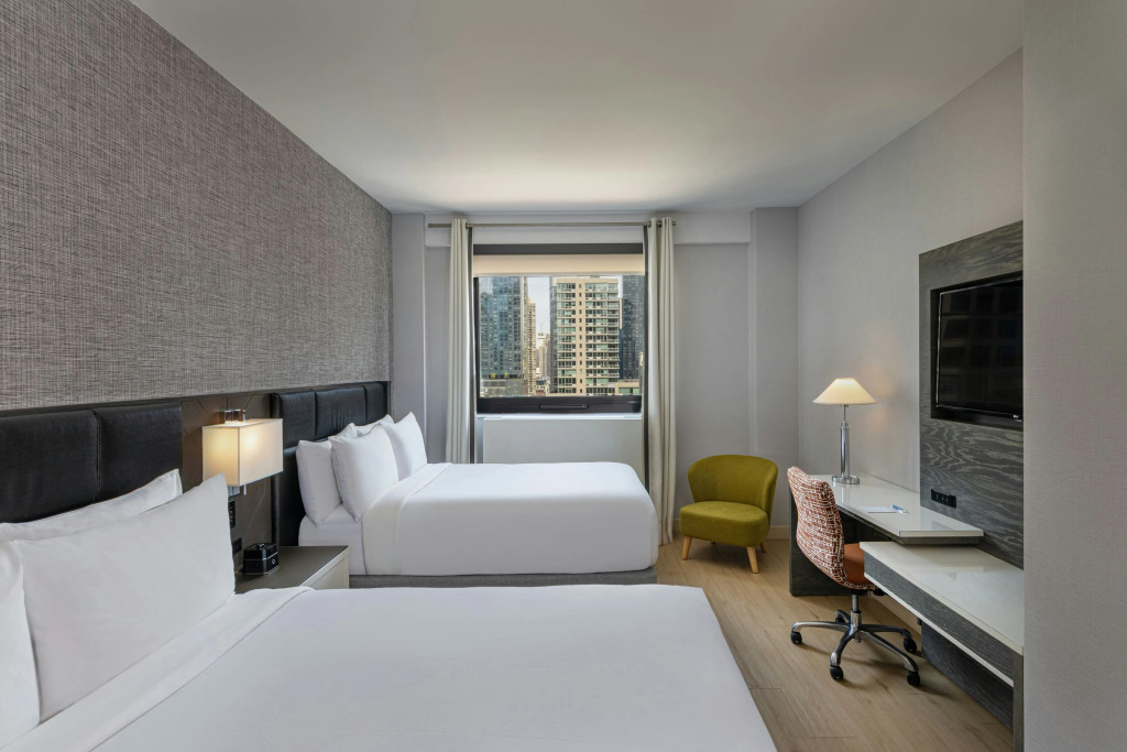 Four Points by Sheraton Manhattan Midtown West