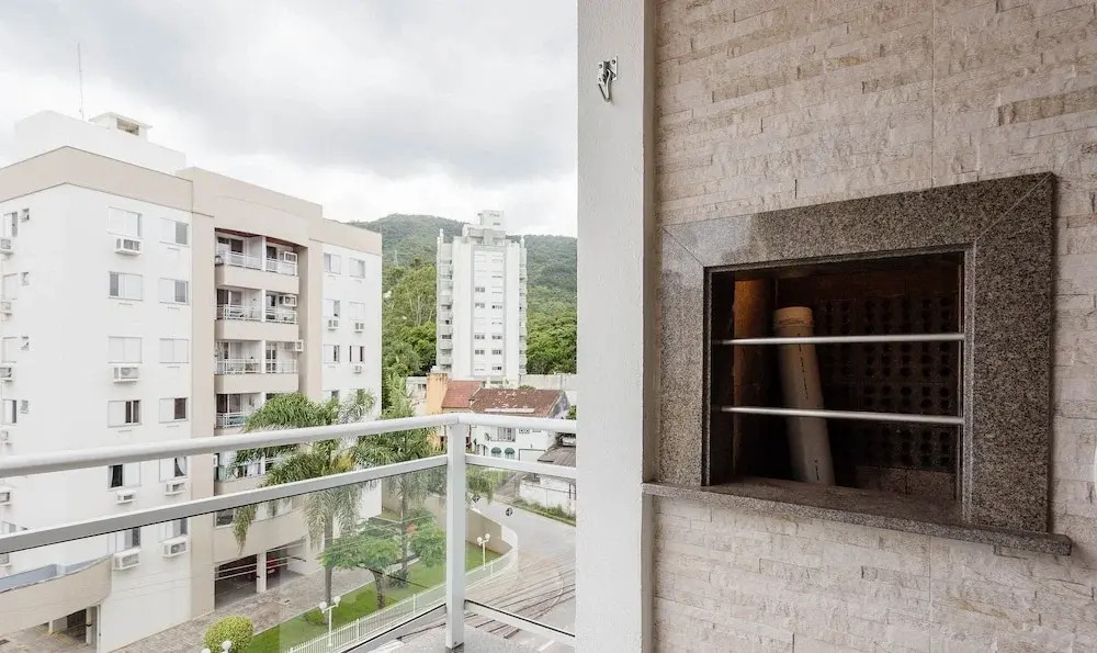 Beautiful apt w Modern Design 400m/udesc - Abz302