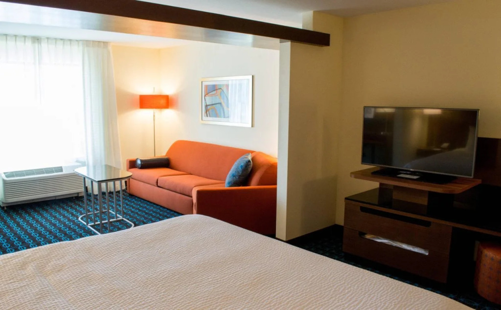 Wavecrest Lodge