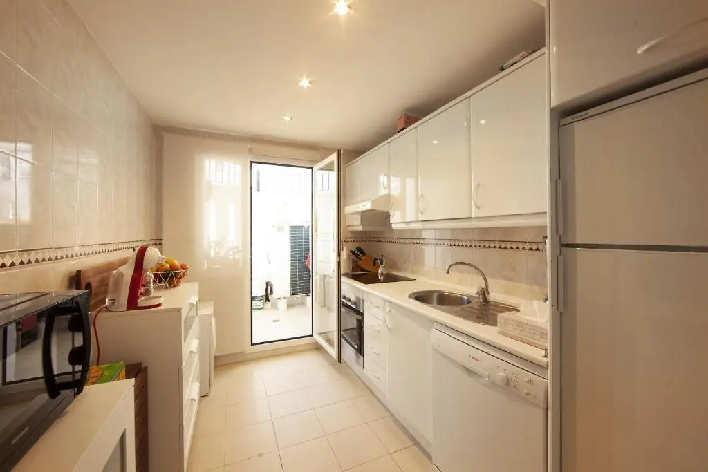 Ground floor apartment los Naranjos 8