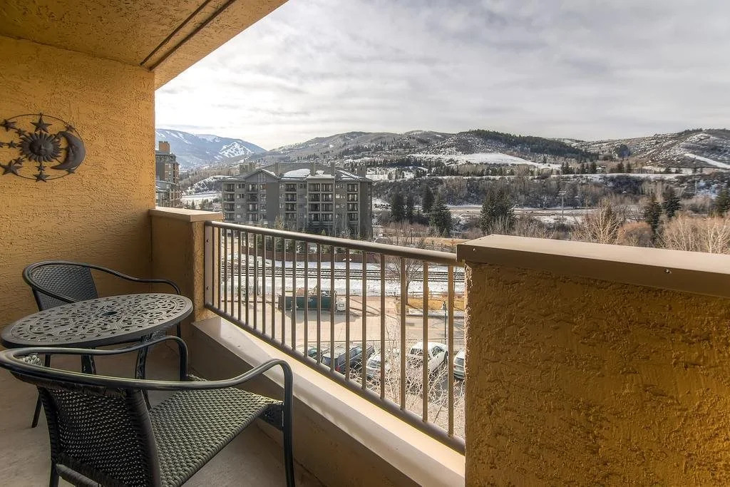 Seasons at Avon, A Vail Resorts Property