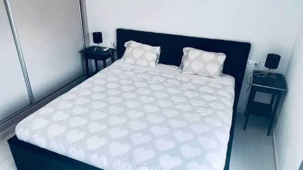 Spacious Villa in Villamartin for 6