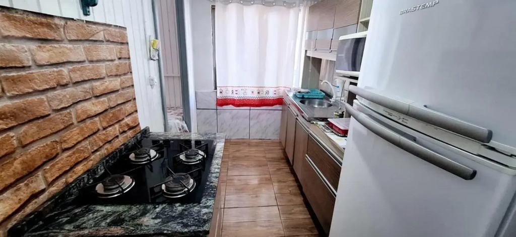 CASA completa em TORRES-RS - Na mais bela praia Gaúcha - Cozinha - Banheiro - Ar condicionado - Smart TV 32 Android Apps Youtube - Netflix - Prime Vídeo e Wi-Fi - Estacionamento - Acomoda até 10 pessoas - Anfitriã Superhost no BnB