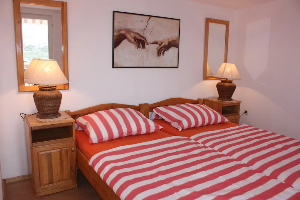 Apartments Kaja