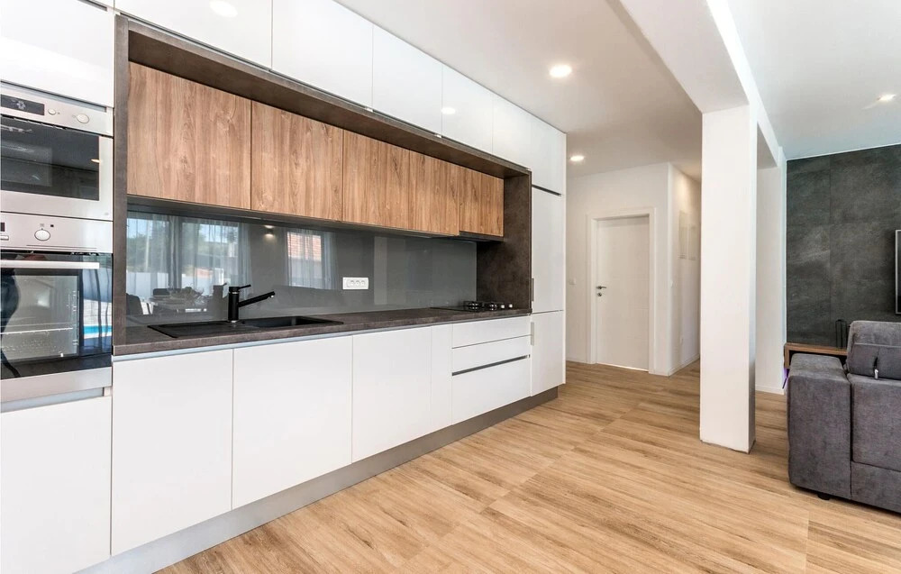 Beautiful Home In Rastane Donje