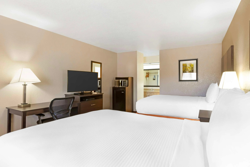 Best Western Sawmill Inn