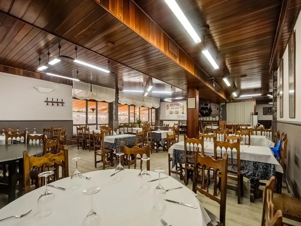 Hostal Restaurante La pinta