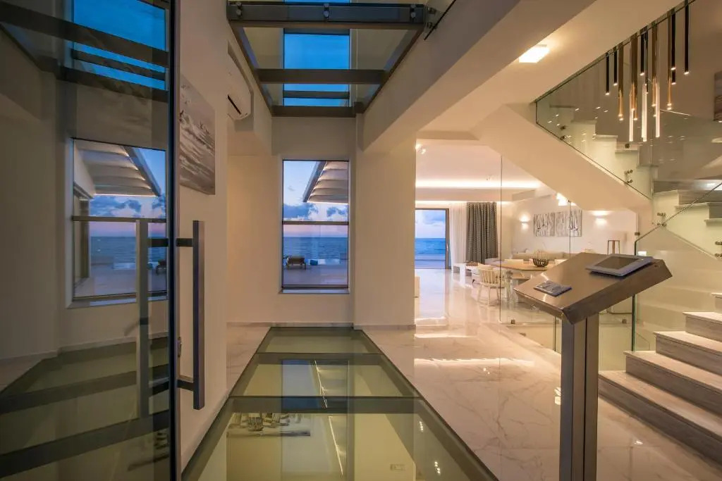 Thalassa Residence, Heated Pool, Hot Tub & SeaView