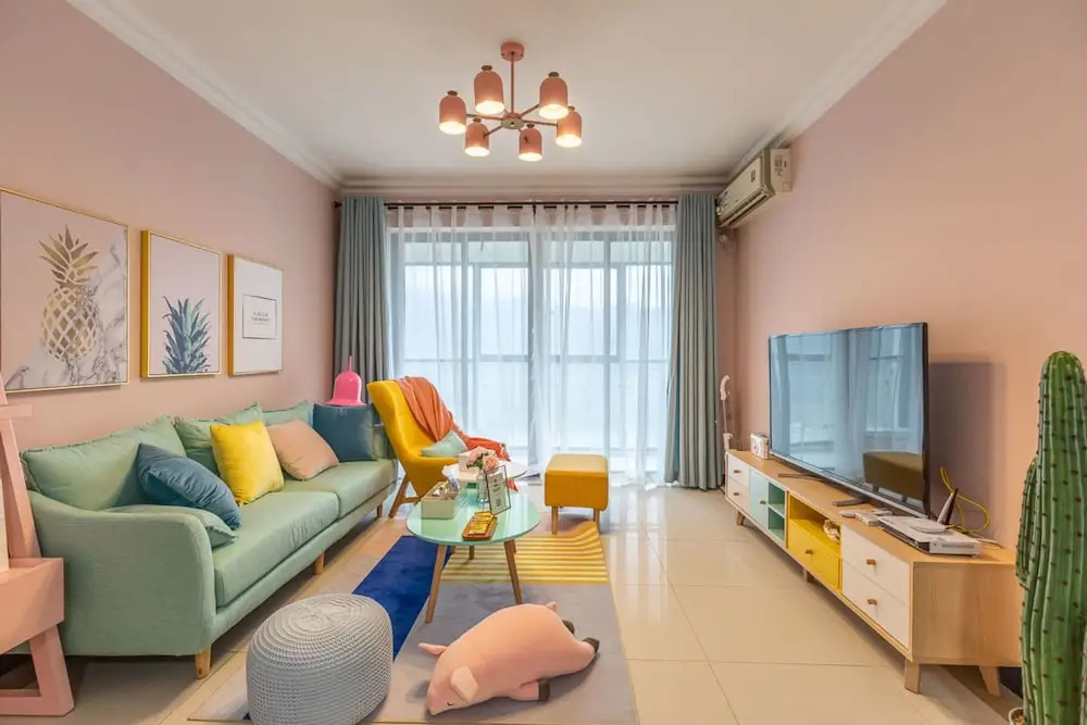 Locals Boutique Apartment Huafa Plaza.1