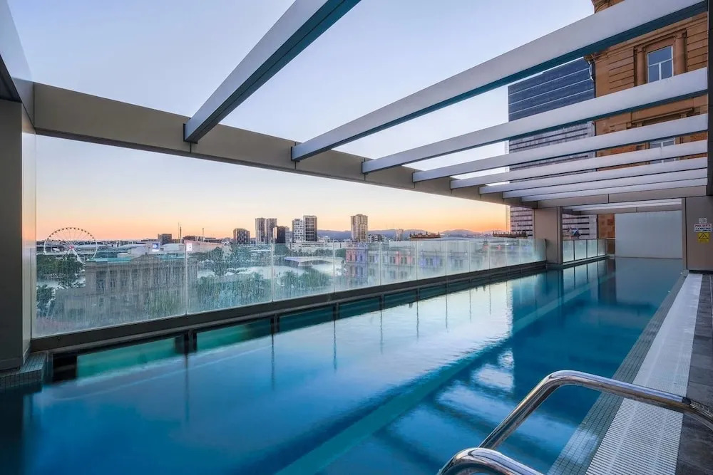 Oaks Brisbane Casino Tower Suites
