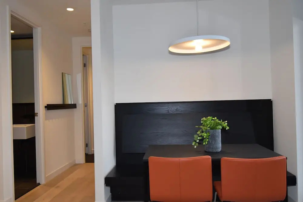 Melbourne Empire Apartments