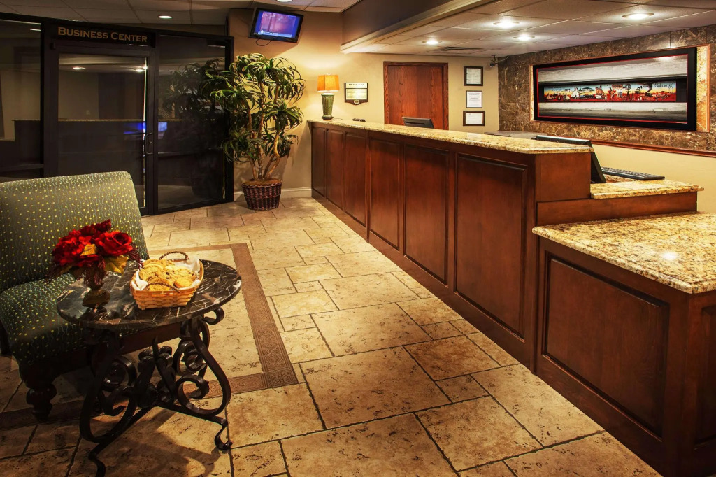 Northwest Inn