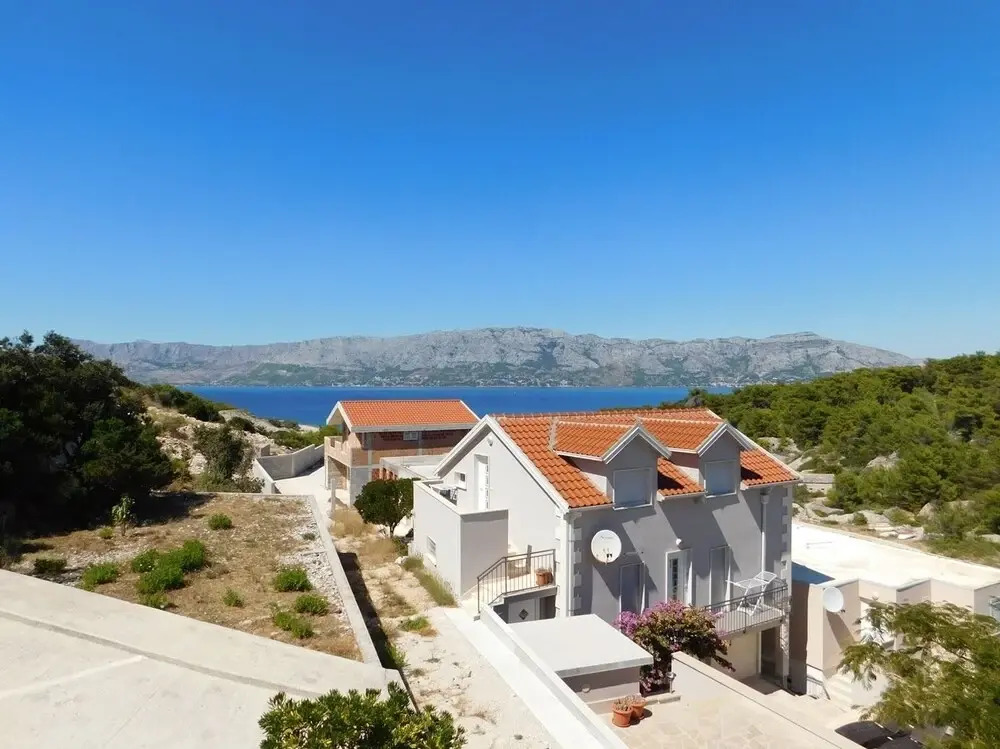 Coloured - Apartments on Island - A2 -zeleni :