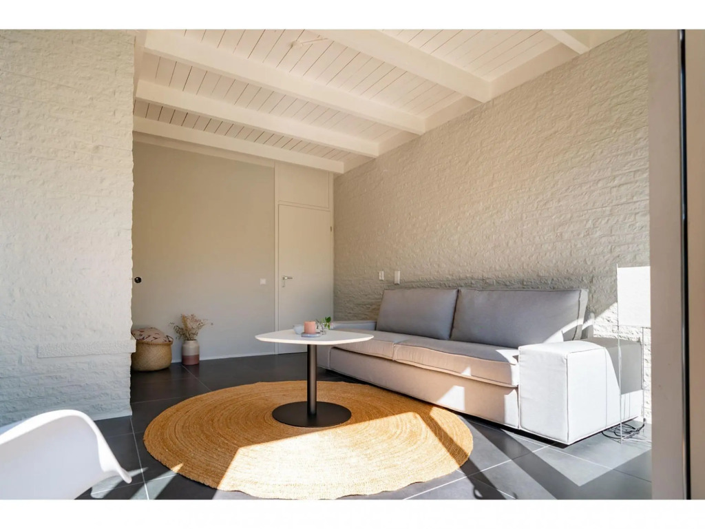 Holiday home 10 minutes by bike from the beaches of Ouddorp