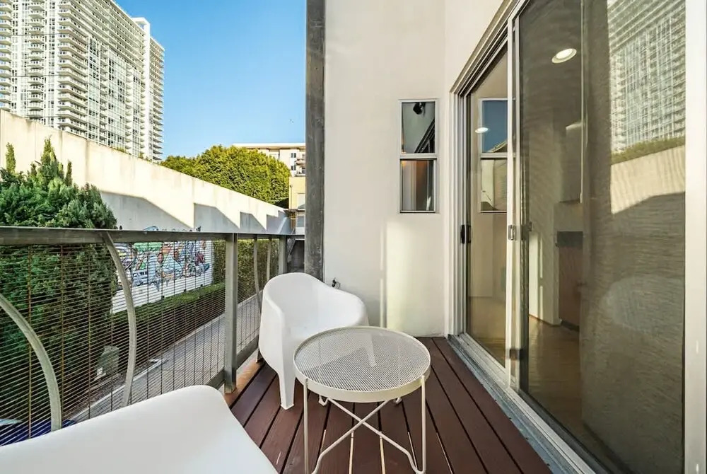 Gaslamp Row House - Sleeps 8 Private Garage AC