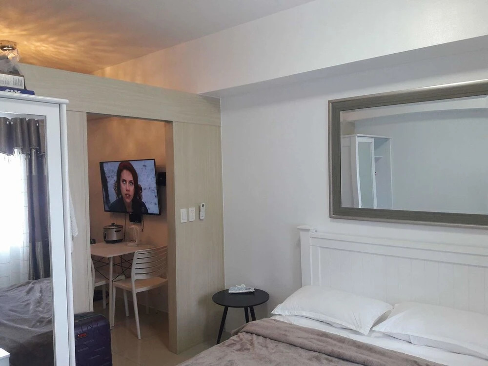 PH Condos at Jazz Residences
