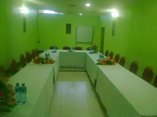 Eldobliss Hotel