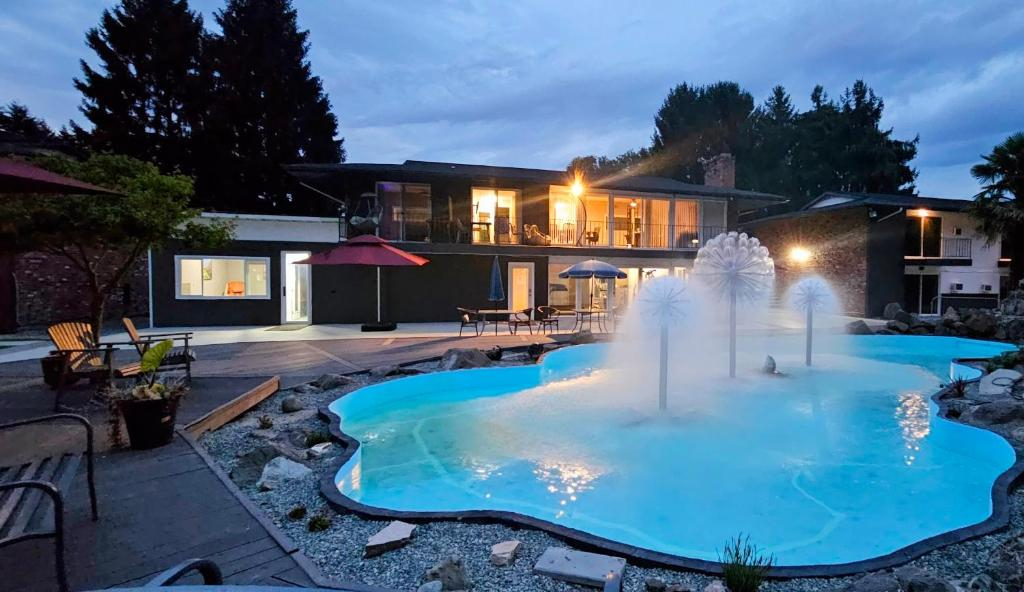 Interurban Suites Hotel, a Dazzler Select by Wyndham
