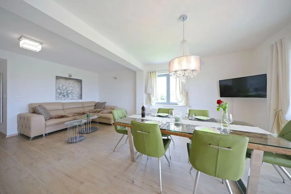 Villa Olive Garden