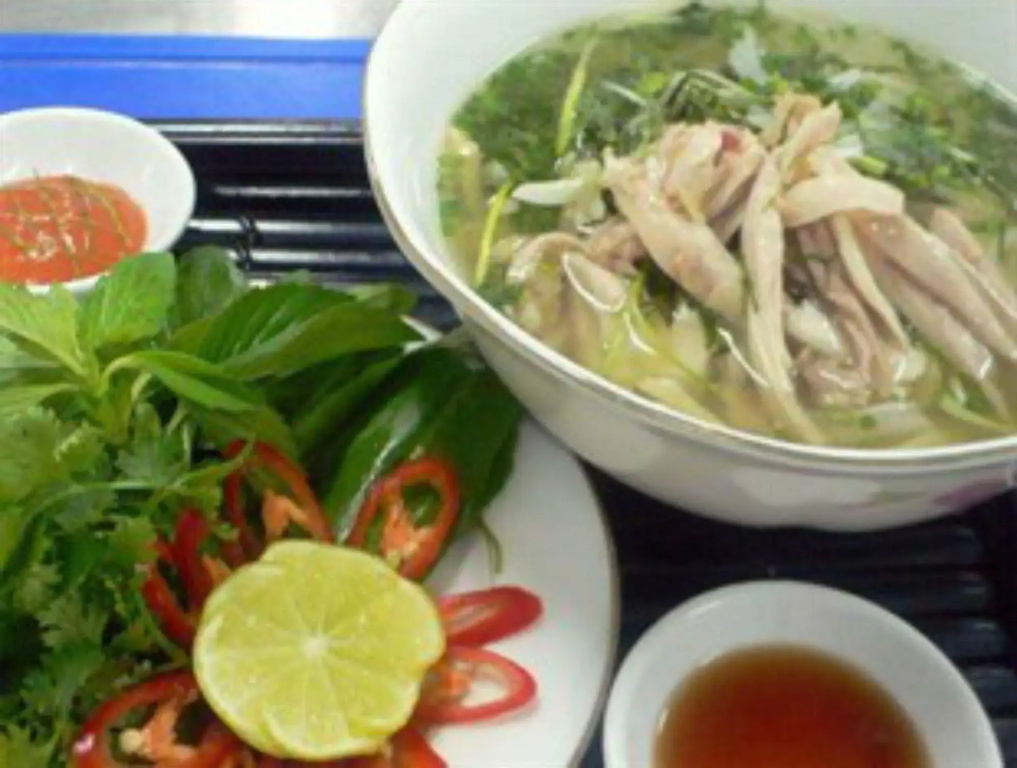 Hanoi Crystal Hotel