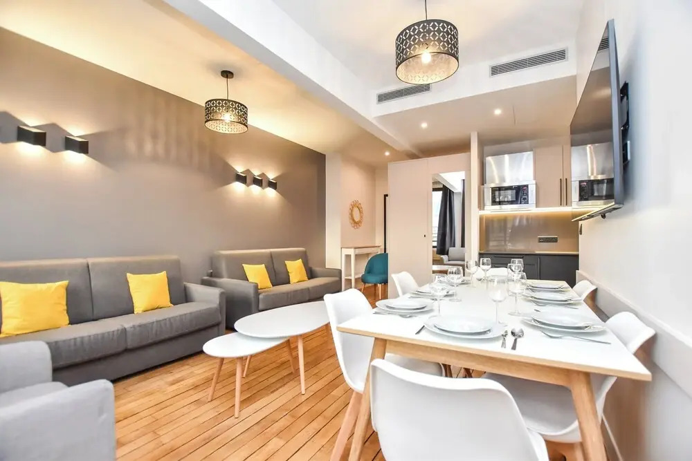 Authentic Apartment - 2br/8p - Palais Garnier